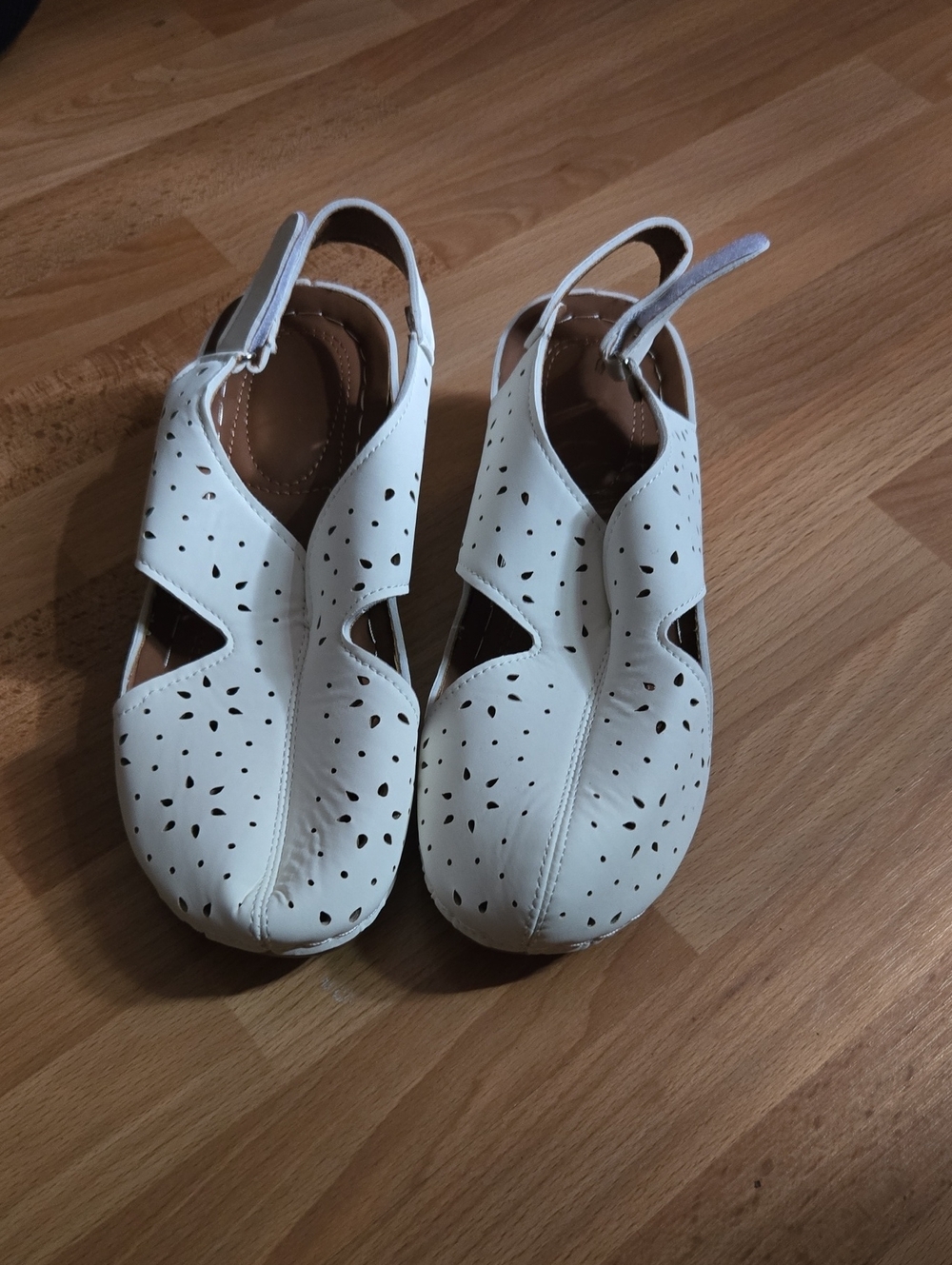 Jessica Simpson White Perforated Slingback Sandals